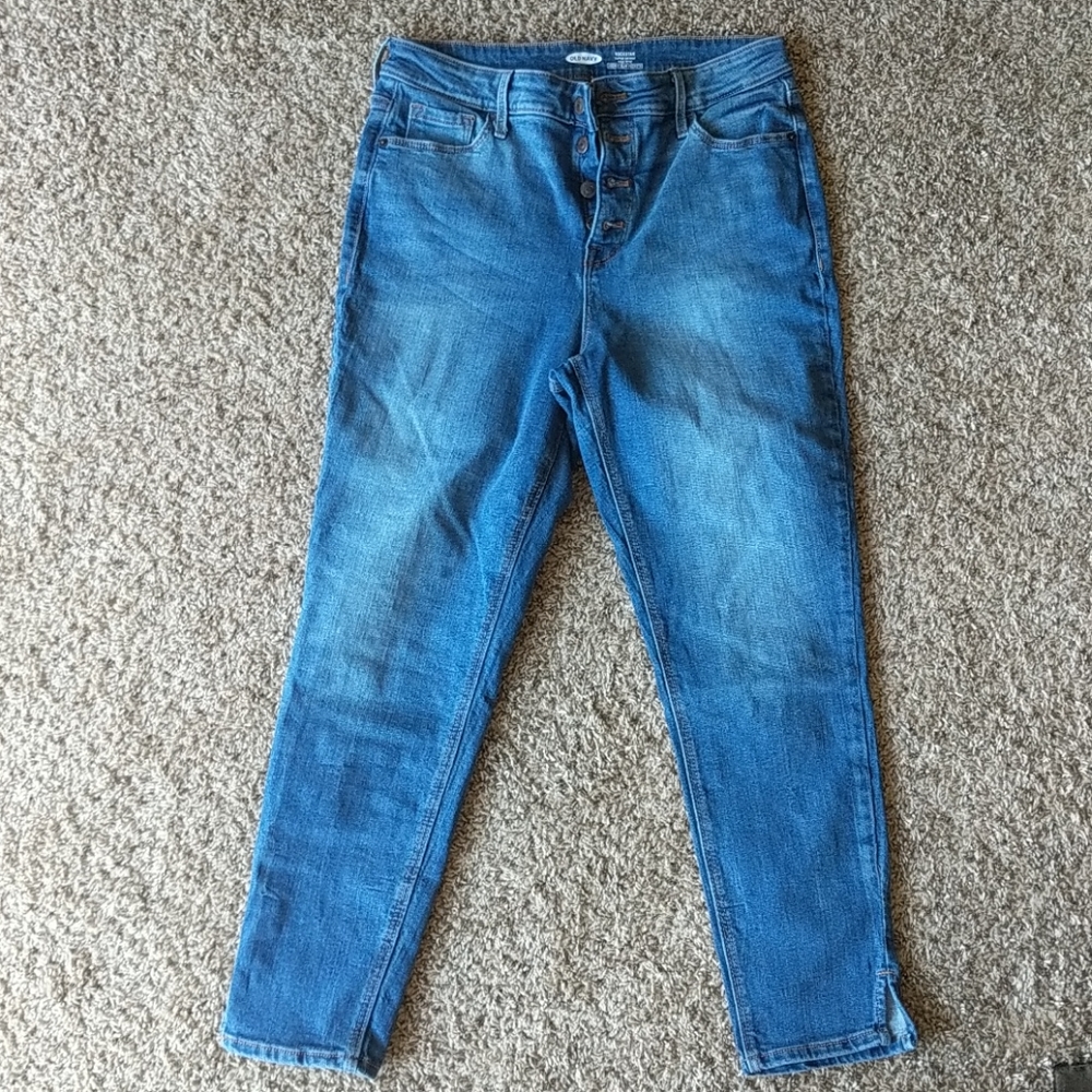 Old Navy cropped jeans